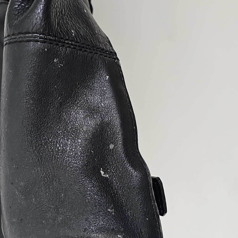 Black Leather Backpack Carrier - Picture 6 of 13